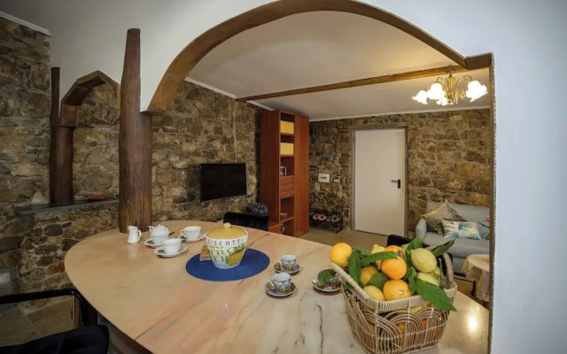 YourHome - Aury House