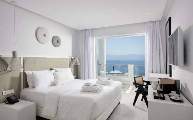 Dimitra Beach Hotel & Suites