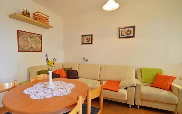 Apartment Zvonko Pöytyä 16215