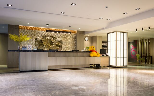 CHECK inn Taichung Wenxin Zhongqing