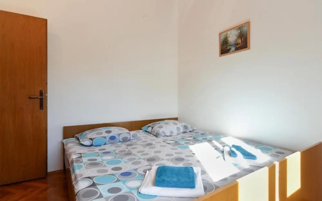 Spacious Apartment in Peroj With Terrace