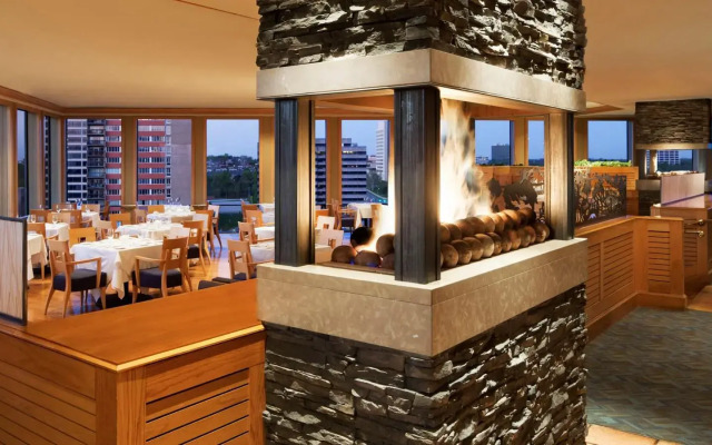 The Westin Kansas City at Crown Center