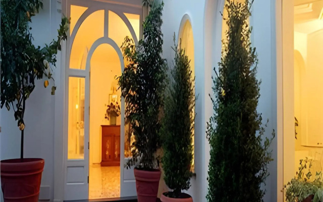 Hotel Canasta