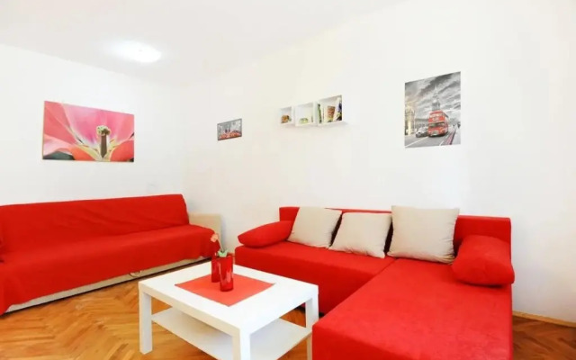 Split Central Lovely Flat