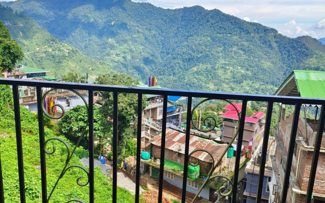 Sharthi Homestay and Lodging