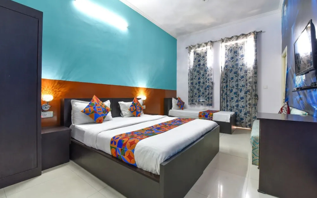 FabHotel Green Vista Malviya Nagar