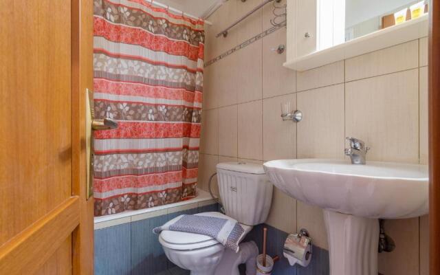 Cozy 2 bedroom apartment in Piraeus