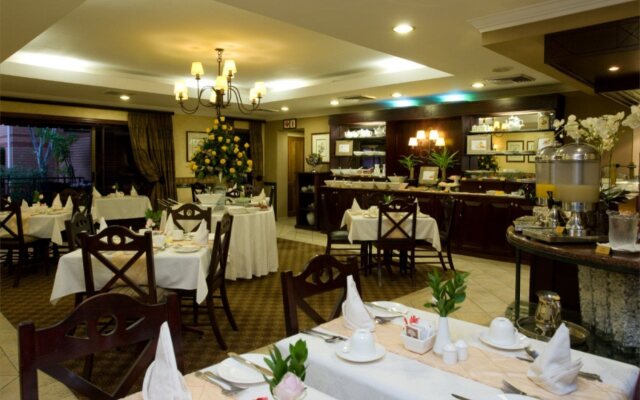 Courtyard Hotel Rosebank