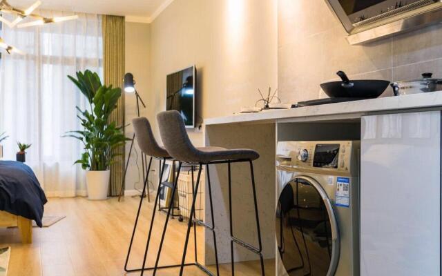 Wuhan Wuchang·Star City· Locals Apartment 00121940