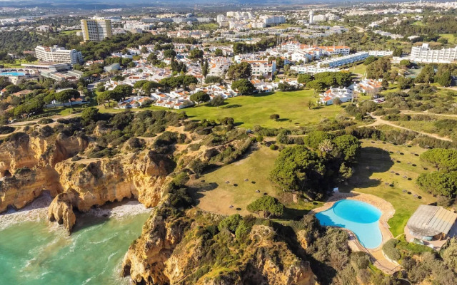Prainha Calm Retreat in Alvor