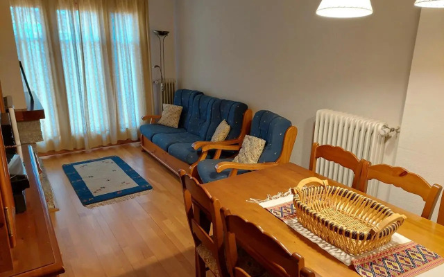 B25 - La Granja, Bajo con jardín - Villmor