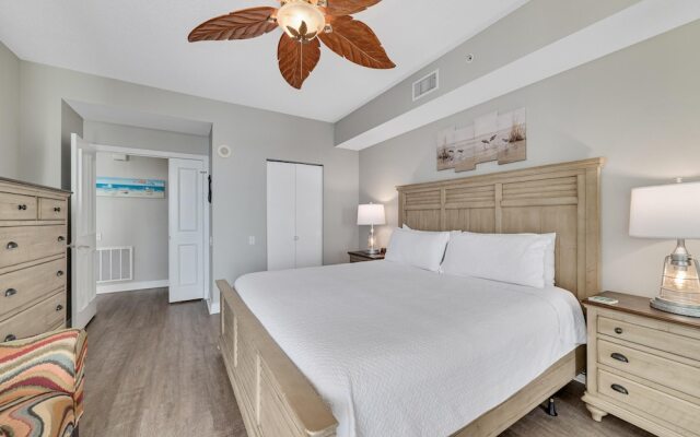 Beach Colony East 15c-penthouse