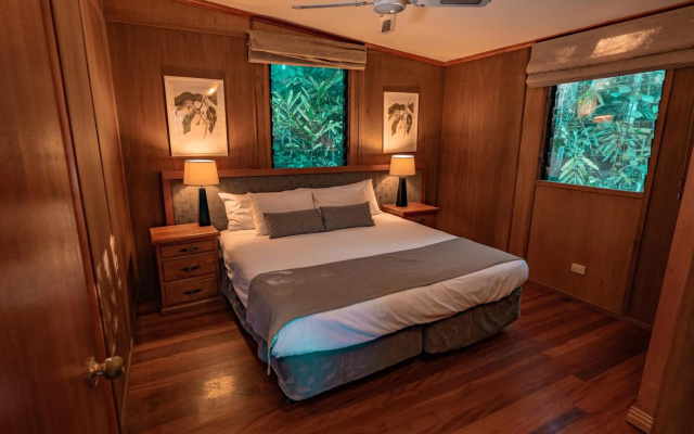 Whispering Valley Cottage Retreat – Guest Rooms – Witta