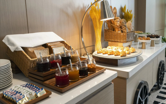 Home2 Suites By Hilton Wuhan Hankou Railway Station