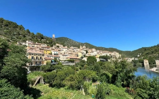 Villa L'esquirrol Vineyard Escape