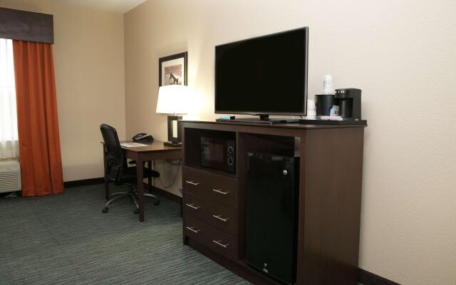 Best Western Plus Longhorn Inn & Suites