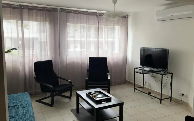 Studio Moderne, Centre Ville Marigot