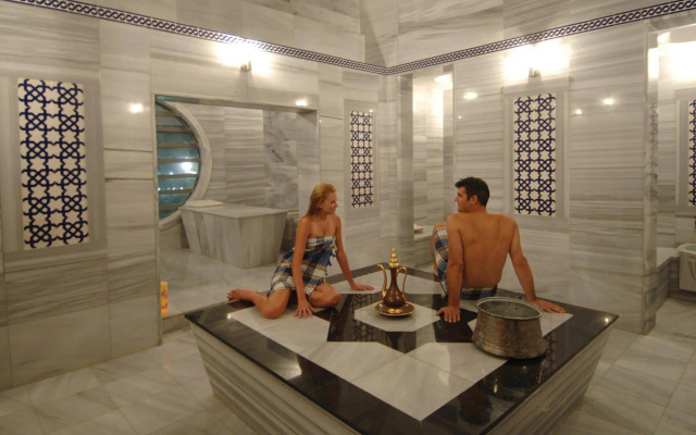 Limak Lara De Luxe Hotel - All Inclusive
