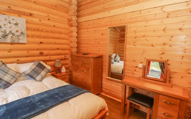 Maple Lodge