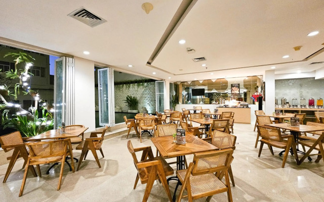 Fashion Hotel Legian