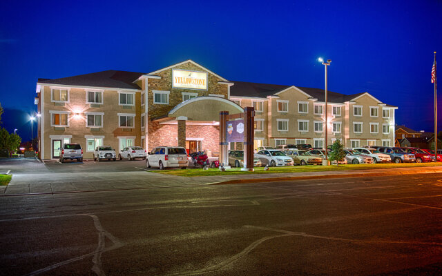 Yellowstone Park Hotel