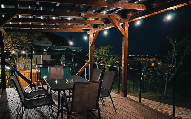 Silver Bungalow