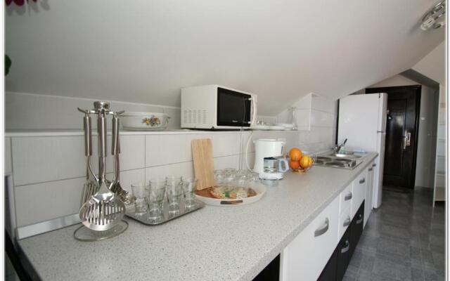Apartments Sanda 2