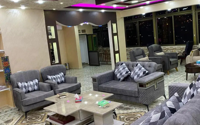 Petra Guests Hotel
