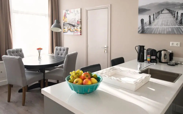 BizStay Park Central Apartments