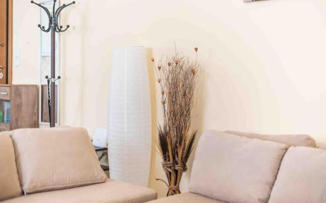 Saronis seaview 2bdr residence 500m from the beach