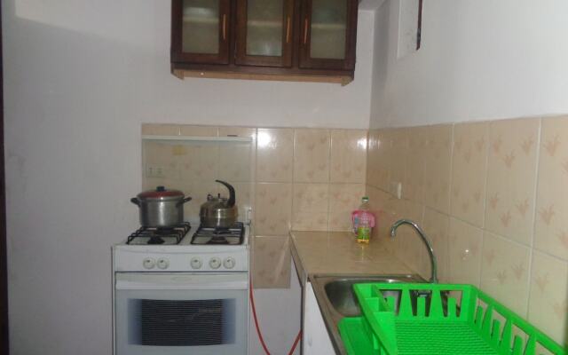 Hostal y Apartamentos Guest Home