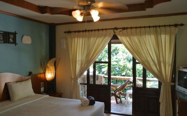 Salad Beach Resort