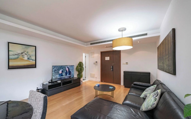 Tyms 3BR 2BA Apt Xujiahui Center