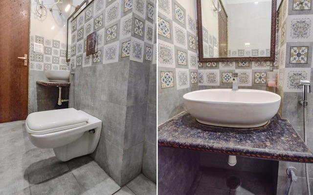 Fabhotel Vardan Villa