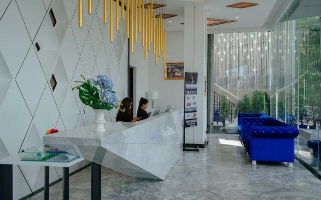 The Aristo Beach Resort Surin