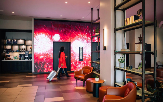 Cambria Hotel Washington D.C. Navy Yard Riverfront