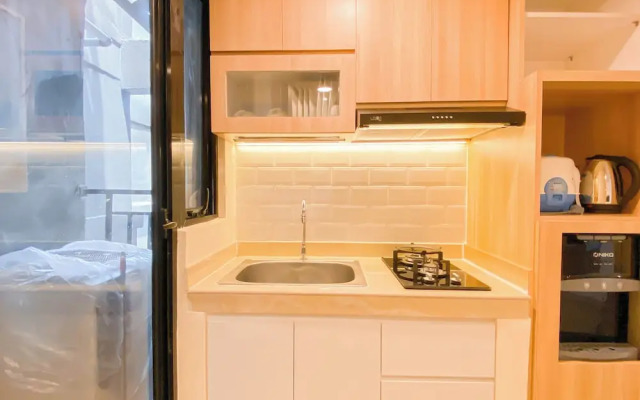 Cozy Place and Tidy 2BR Apartment Meikarta