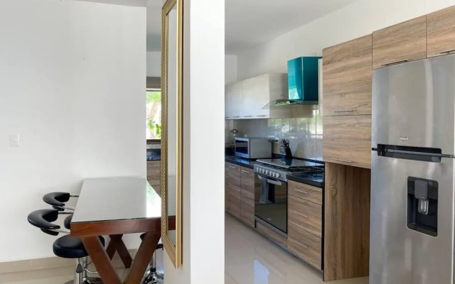 Prime Location House at Cerritos Great Price