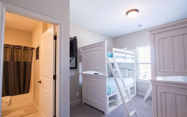 Top Tee D 3 Bedroom Condo