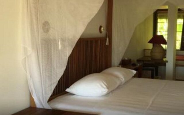 Villa Louise Hue Beach and Spa