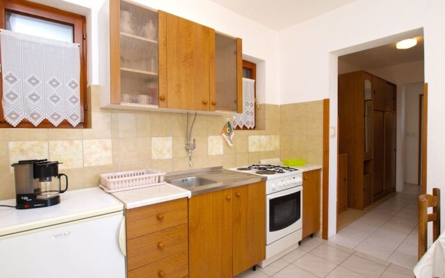 Apartment 981