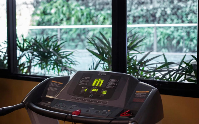 Metropolis Suites Bangkok, Tapestry Collection by Hilton