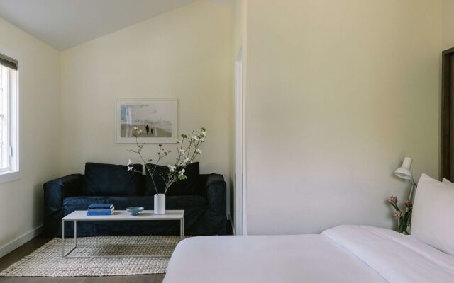 The Roundtree, Amagansett