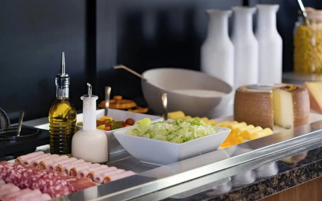 AC Hotel Saint-Julien-en-Genevois