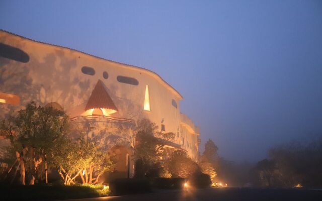 Club ES Jeju Resort