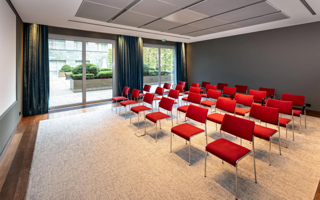 Radisson Blu Media Harbour Hotel, Düsseldorf