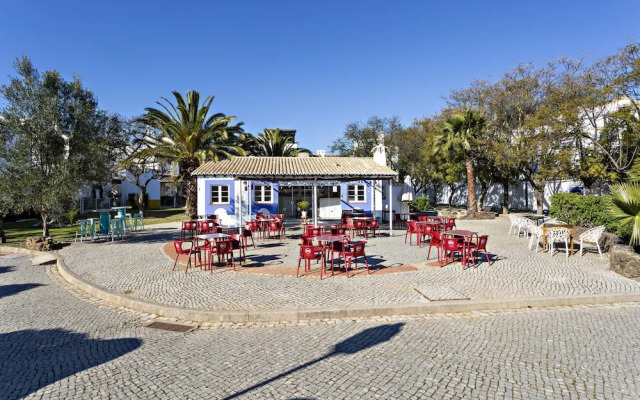 QV 210 - Black White Apartment - Quinta Velha