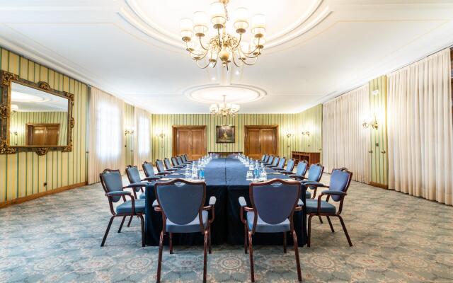 Eurostars Hotel De La Reconquista