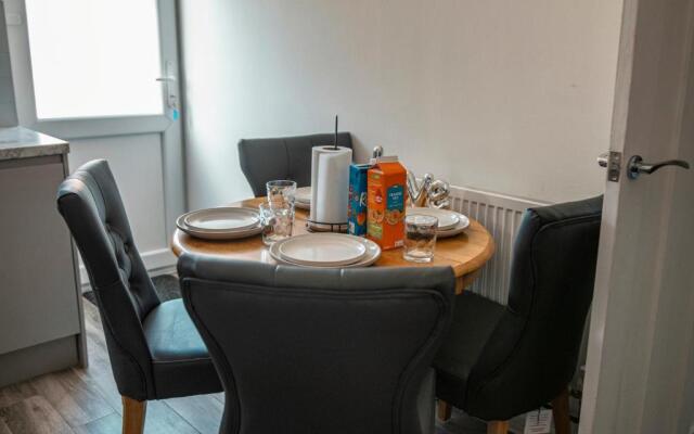 Cosy home near NEC, BHX Bullring & Solihull