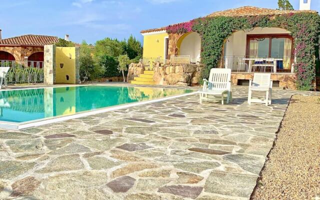 Villa Maestrale con Piscina